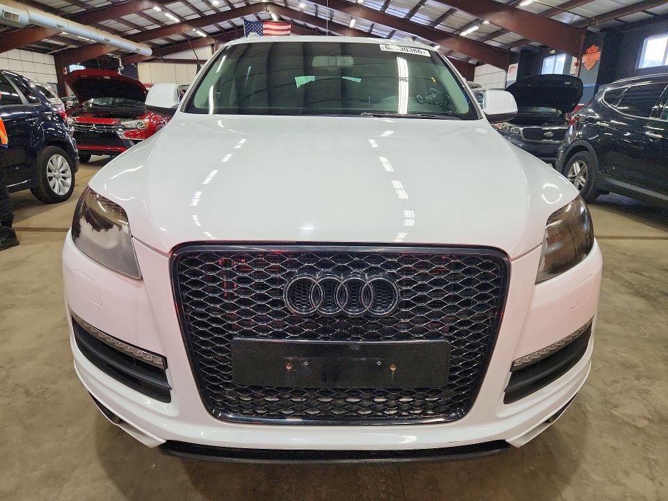 2014 Audi Q7 VIN WA1LGAFE8ED019424 COPART salvage auction — MINOR DENT/SCRATCHES, Ma - Cert Of Title-Reconstrctd Coll, sold $2,200 on 2026-07-28 (photo 5)