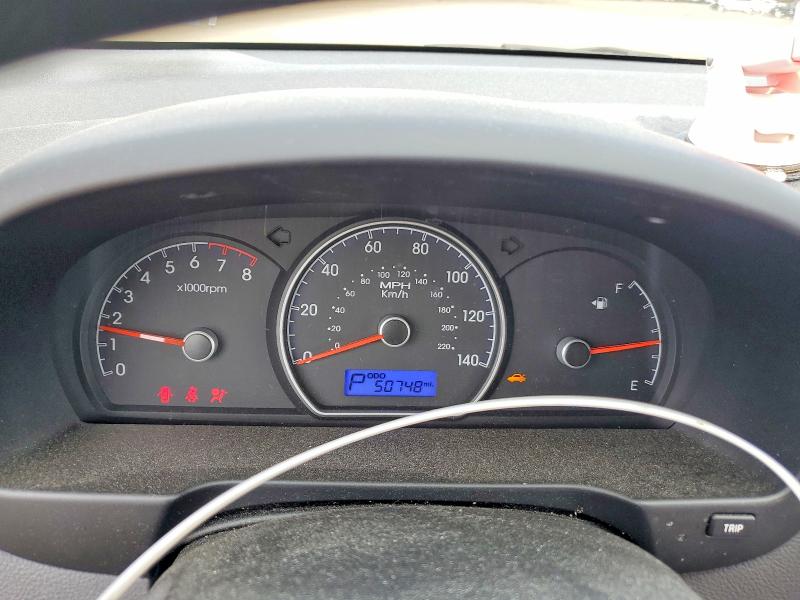 2009 Hyundai Elantra VIN KMHDU46D39U796381 COPART salvage auction — FRONT END, CT - CERT OF TITLE-SALVAGE, sold $600 on 2026-07-17 (photo 9)