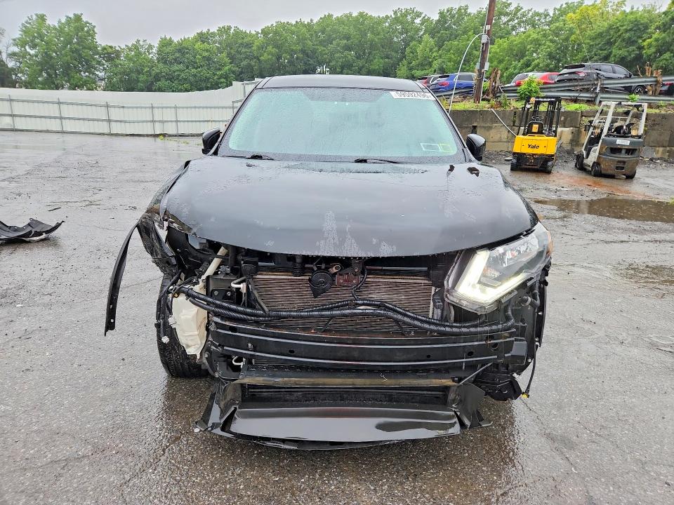 2017 Nissan Rogue VIN KNMAT2MV6HP517187 COPART salvage auction — FRONT END, Ny - Mv-907A Salvage Certificate, sold $600 on 2026-07-23 (photo 5)