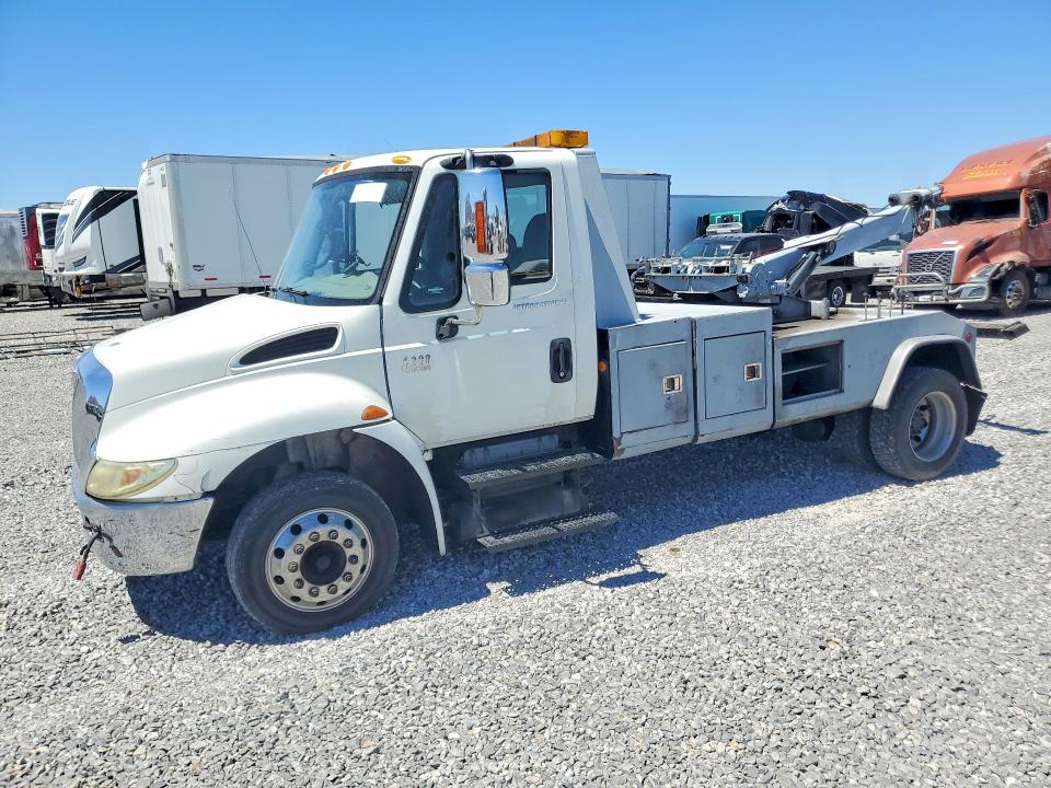 2007 International 4000 series VIN 1HTMMAAL57H435695 COPART salvage auction — FRONT END, Nv - Certificate Of Title, sold $8,200 on 2026-07-27 (photo 1)