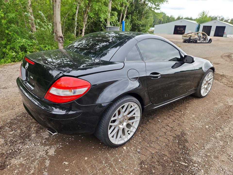 2006 Mercedes-benz Slk-klasse VIN WDBWK54F96F126569 COPART salvage auction — FRONT END, On - Permit No Brand - Unfit, sold $3,600 on 2026-08-18 (photo 3)