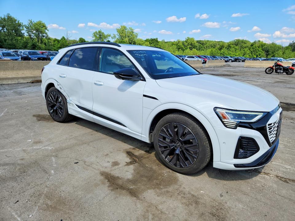 2024 Audi Q8 VIN WA16ABGE0RB007918 COPART salvage auction — SIDE, Ny - Mv-907A Salvage Certificate, sold $17,200 on 2026-07-30 (photo 4)