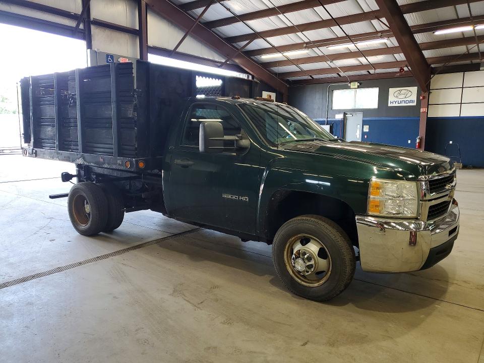 2010 Chevrolet Silverado 3500 VIN 1GB6KZBK5AF137865 COPART salvage auction — MINOR DENT/SCRATCHES, Ct - Certificate Of Title (P), sold $4,450 on 2026-07-09 (photo 4)