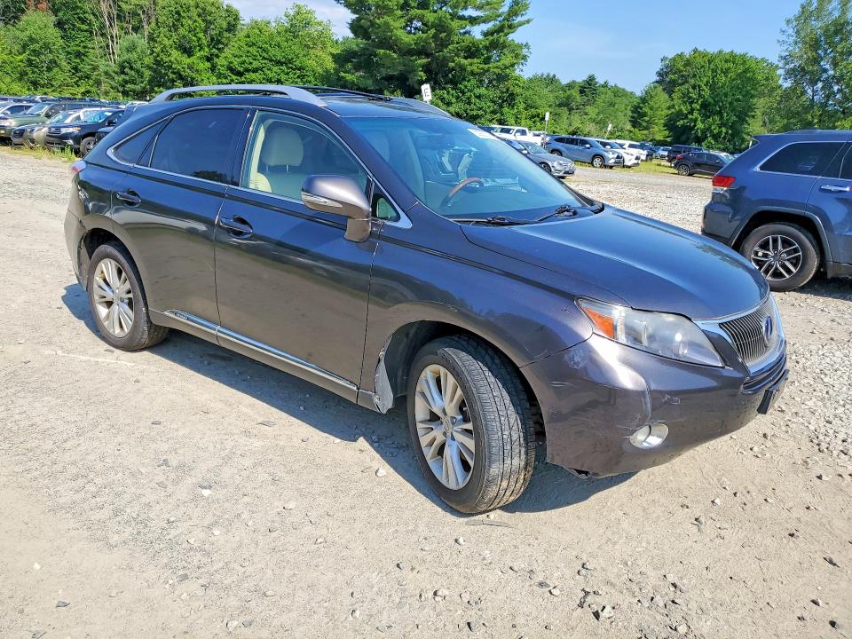 2010 Lexus Rx 450h VIN JTJBC1BA3A2011122 COPART salvage auction — MINOR DENT/SCRATCHES, MA - CERTIFICATE OF TITLE (P), sold $5,900 on 2026-07-29 (photo 4)