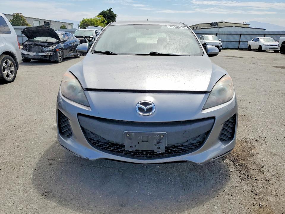 2012 Mazda 3 VIN JM1BL1L87C1680064 COPART salvage auction — MINOR DENT/SCRATCHES, CA - DIS/DLR/EXP ONLY CLEAN TITLE, sold $225 on 2026-07-24 (photo 5)