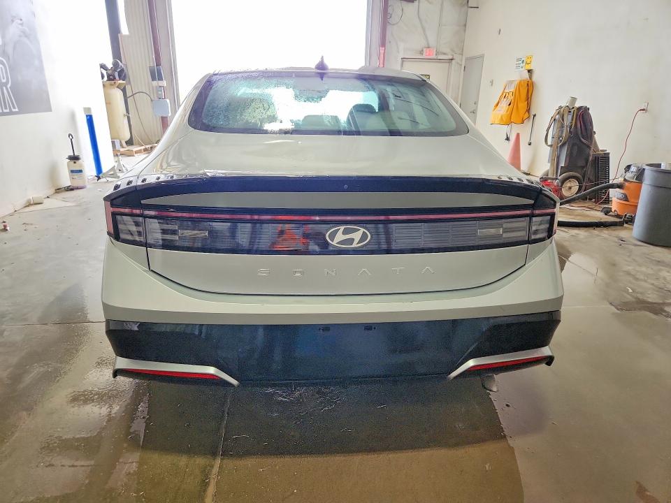 2025 Hyundai Sonata VIN KMHL64JA3SA478559 COPART salvage auction — FRONT END, Az - Cert Of Title - Salvage (P), sold $6,700 on 2026-07-27 (photo 6)