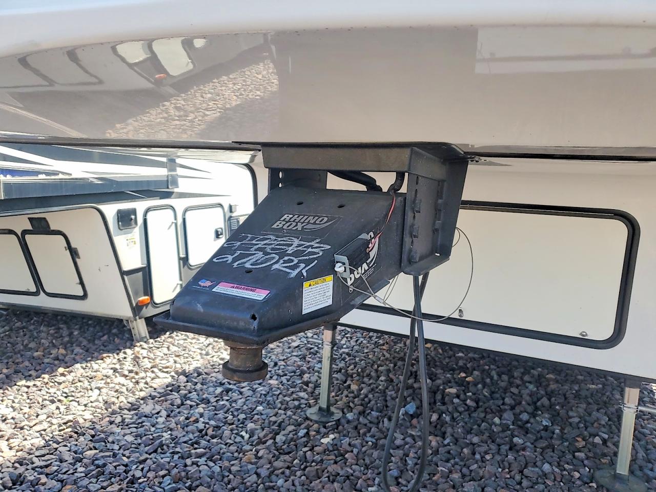 2023 VIN 5ZT3MPSB7PD003472 COPART salvage auction — Burn - Interior, St - Salvage Title, sold $350 on 2026-09-24 (photo 7)