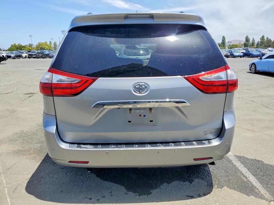 2017 Toyota Sienna VIN 5TDDZ3DCXHS186152 COPART salvage auction — MINOR DENT/SCRATCHES, CA - CERTIFICATE OF TITLE (P), sold $11,500 on 2026-07-21 (photo 6)