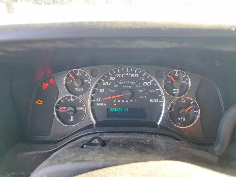 2015 Chevrolet Express VIN 1GB0G2CF7F1137211 COPART salvage auction — MECHANICAL, Fl - Certificate Of Title, sold $400 on 2026-07-27 (photo 9)