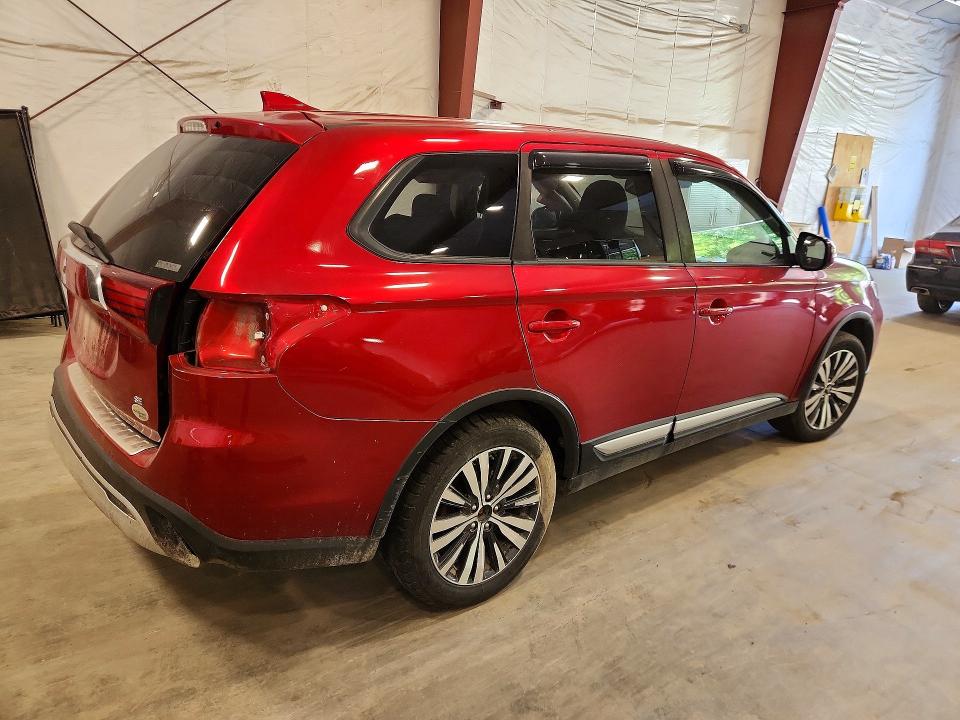 2020 Mitsubishi Outlander VIN JA4AZ3A34LZ003143 COPART salvage auction — SIDE, Vt - Cert Of Title-Salvage Vehicle, sold $1,700 on 2026-08-24 (photo 3)