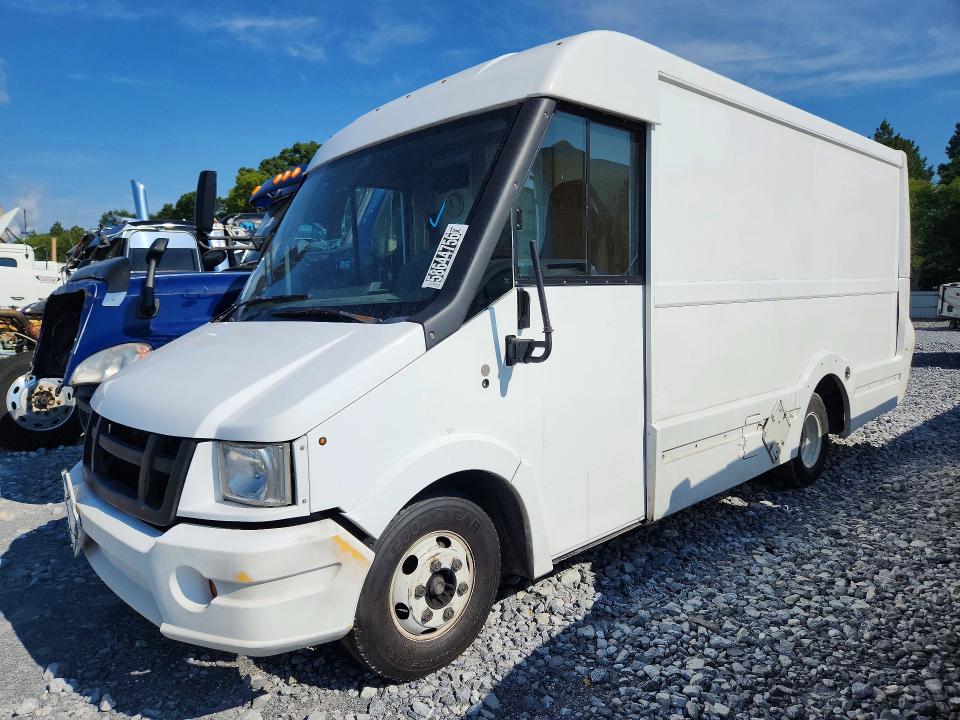 2013 Isuzu Npr VIN JALB4T175D7W01572 COPART salvage auction — REAR END, GA - CERTIFICATE OF TITLE, sold $325 on 2026-07-28 (photo 1)