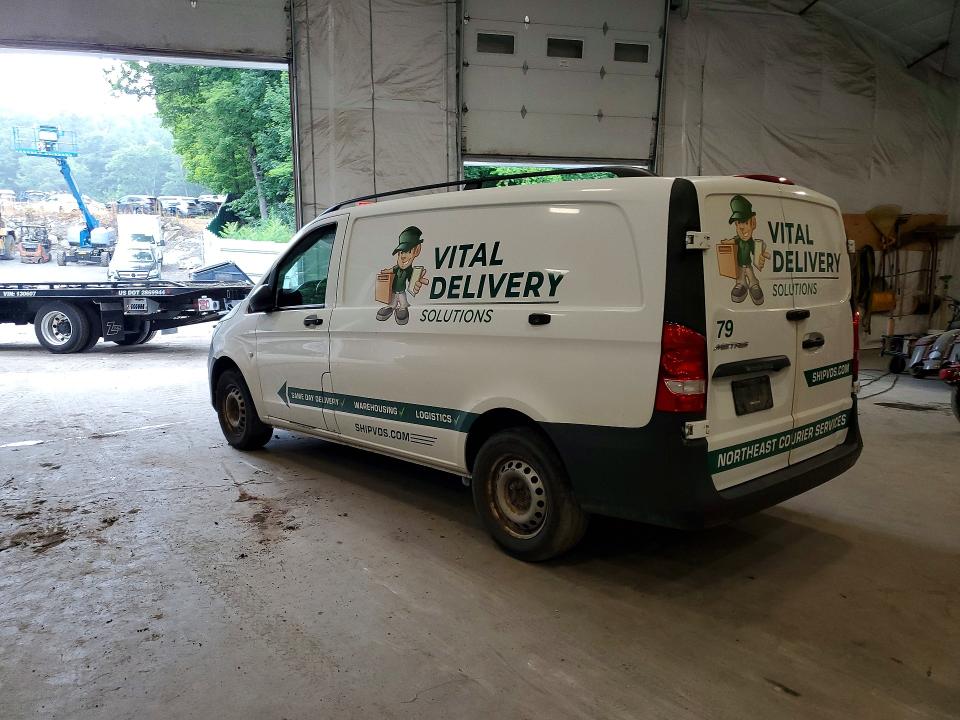 2021 Mercedes-benz Metris VIN W1YV0BEY0M3839646 COPART salvage auction — MECHANICAL, Vt - Certificate Of Title, sold $2,700 on 2026-07-20 (photo 2)