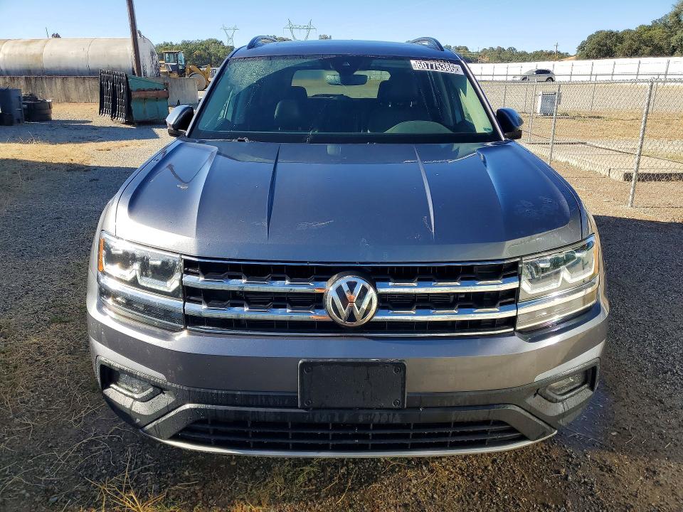 2020 Volkswagen Atlas VIN 1V2WR2CA2LC502736 COPART salvage auction — MINOR DENT/SCRATCHES, CA - CERTIFICATE OF TITLE, sold $16,007 on 2026-08-11 (photo 5)