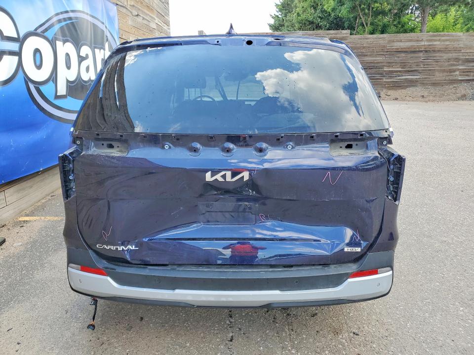 2026 Kia Carnival VIN KNDNB5KA8T6119662 COPART salvage auction — REAR END, IL - CERTIFICATE OF TITLE, sold $13,300 on 2026-07-13 (photo 6)