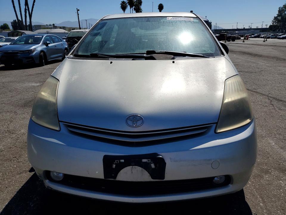 2004 Toyota Prius VIN JTDKB20U040024032 COPART salvage auction — VANDALISM, Ca - Salvage Certificate, sold $275 on 2026-07-31 (photo 5)
