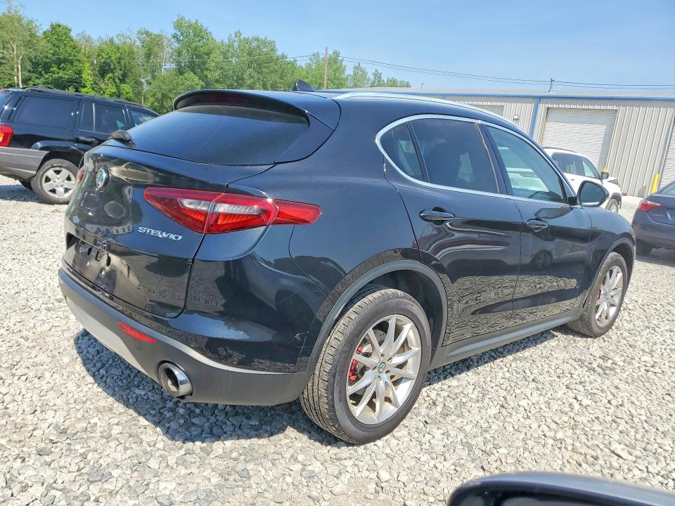 2018 Alfa romeo Stelvio VIN ZASFAKBN0J7B60472 COPART salvage auction — NORMAL WEAR, Ma - Certificate Of Title, sold $2,250 on 2026-07-29 (photo 3)