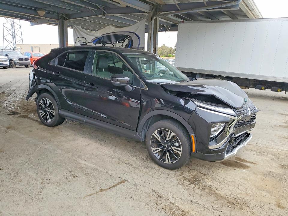 2025 Mitsubishi ECLIPSE VIN JA4ATWAA9SZ046652 COPART salvage auction — FRONT END, TX - CERTIFICATE OF TITLE (P), sold $3,050 on 2026-07-13 (photo 4)
