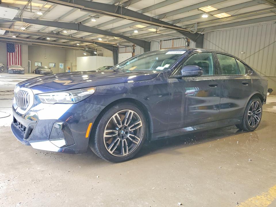 2025 BMW 5er VIN WBA63FJ08SCU15519 — COPART salvage auction photo