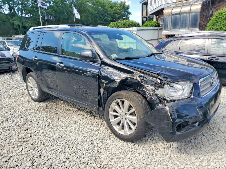 2008 Toyota Highlander hybrid VIN JTEEW44A082004981 COPART salvage auction — FRONT END, MA - CERT OF TITLE-RECONSTRCTD COLL, sold $400 on 2026-07-23 (photo 4)