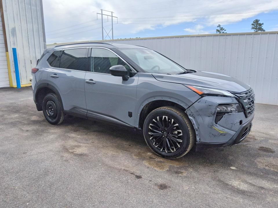2026 Nissan Rogue VIN JN8BT3BA6TW331596 COPART salvage auction — FRONT END, LA - CERTIFICATE OF TITLE, sold $13,600 on 2026-07-28 (photo 4)