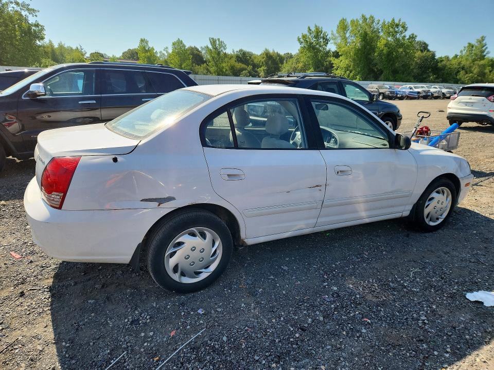 2005 Hyundai Elantra VIN KMHDN46D85U037538 COPART salvage auction — FRONT END, MA - CERTIFICATE OF TITLE, sold $400 on 2026-07-15 (photo 3)