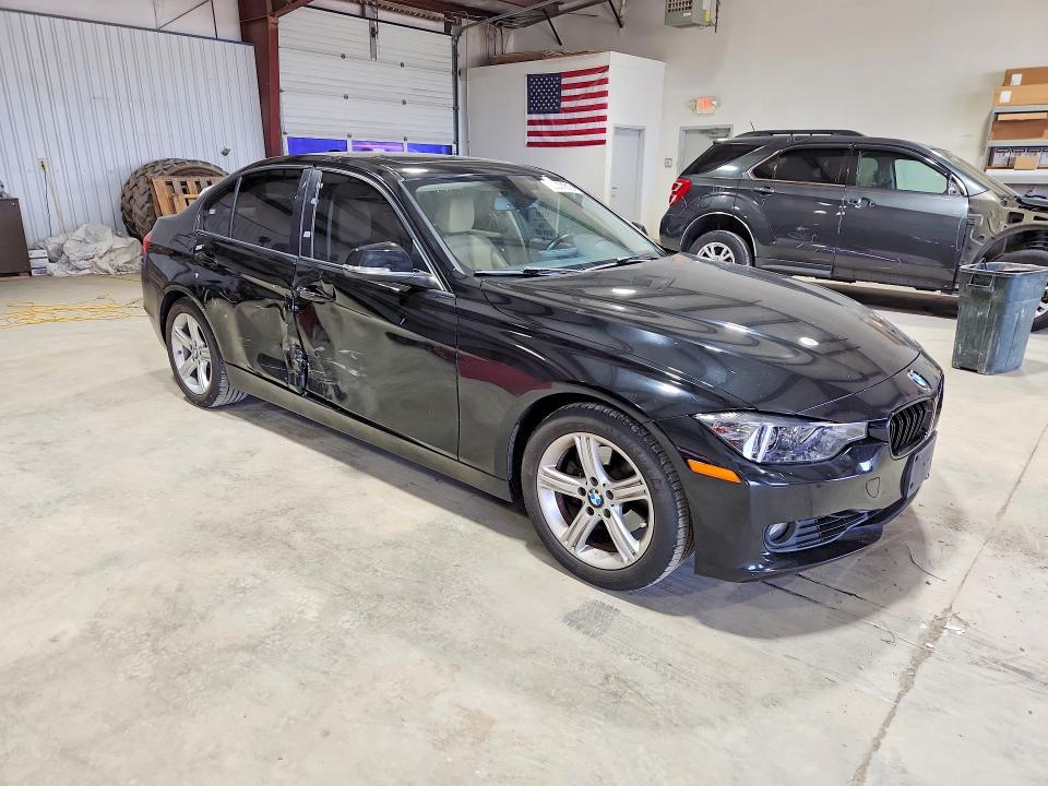 2013 BMW 3er VIN WBA3B5C5XDF592048 COPART salvage auction — SIDE, Pa - Certificate Of Salvage, sold $1,500 on 2026-08-21 (photo 4)