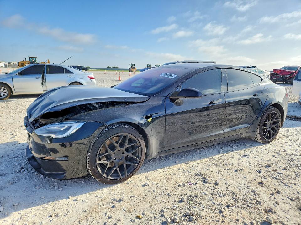 2021 Tesla Model s VIN 5YJSA1E55MF438200 COPART salvage auction — FRONT END, TX - SALVAGE VEHICLE TITLE, sold $9,900 on 2026-08-20 (photo 1)