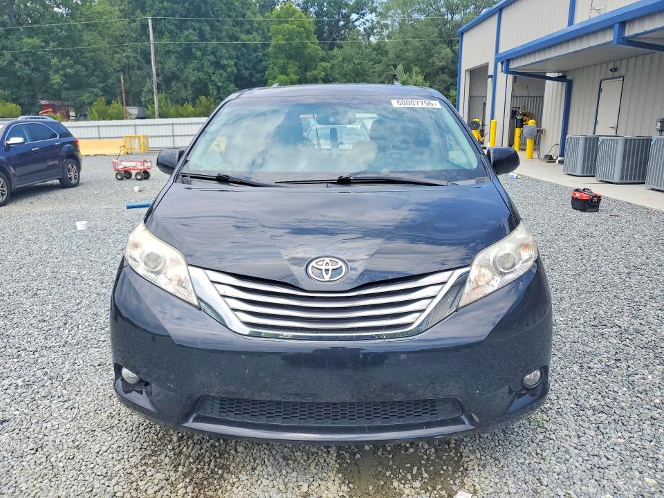 2017 Toyota Sienna VIN 5TDYZ3DC3HS858991 COPART salvage auction — REAR END, NC - SALVAGE CERTIFICATE OF TITLE, sold $275 on 2026-07-30 (photo 5)