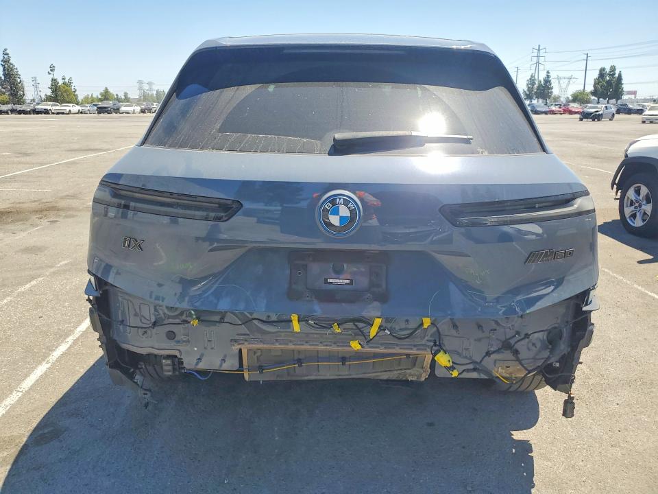 2024 BMW Ix VIN WB533CF0XRCN35342 COPART salvage auction — REAR END, Ca - Salvage Certificate, sold $35,500 on 2026-08-27 (photo 6)