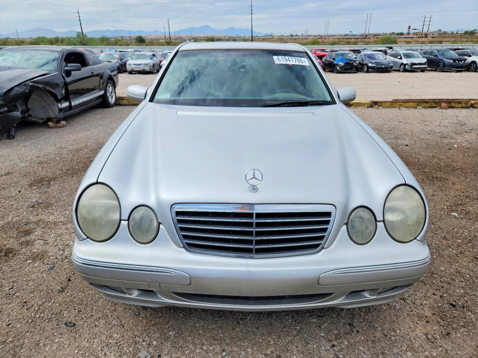 2000 Mercedes-benz E-class VIN WDBJF83J6YX034323 COPART salvage auction — MECHANICAL, Az - Certificate Of Title, sold $200 on 2026-07-31 (photo 5)