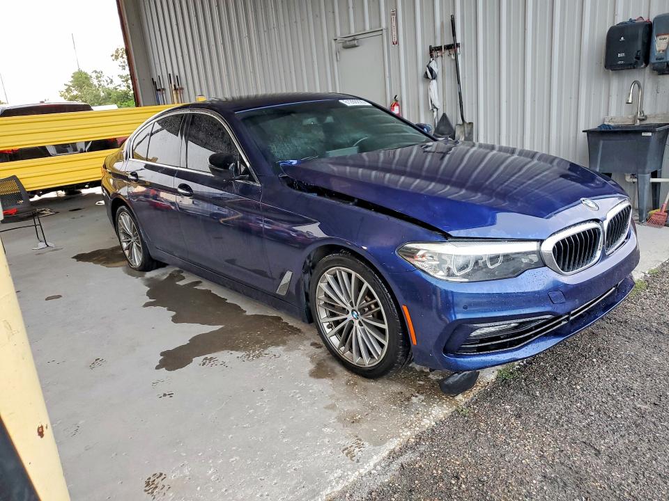 2018 BMW 5er VIN WBAJA9C59JB033577 COPART salvage auction — MINOR DENT/SCRATCHES, FL - CERTIFICATE OF TITLE, sold $6,600 on 2026-07-28 (photo 4)