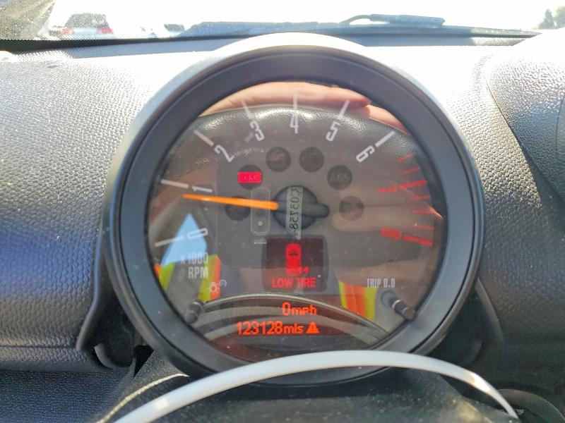 2016 Mini Cooper VIN WMWZC3C57GWP53293 COPART salvage auction — SIDE, CA - SALVAGE CERTIFICATE, sold $750 on 2026-08-26 (photo 9)