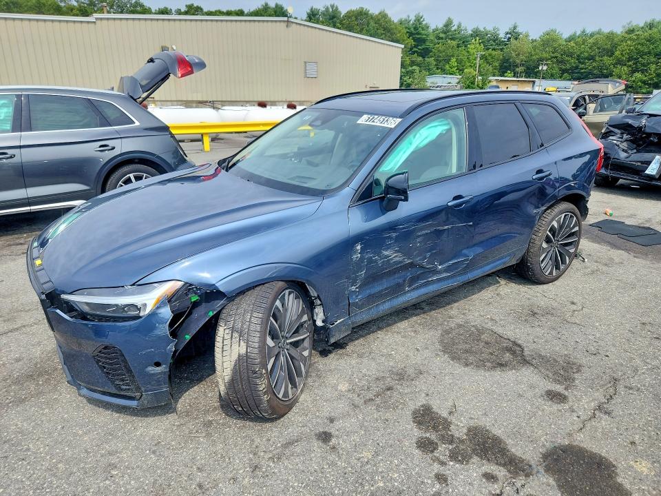 2026 Volvo Xc60 VIN YV4M12RM7T1463667 COPART salvage auction — FRONT END, MA - CERTIFICATE OF TITLE, sold $16,400 on 2026-08-10 (photo 1)