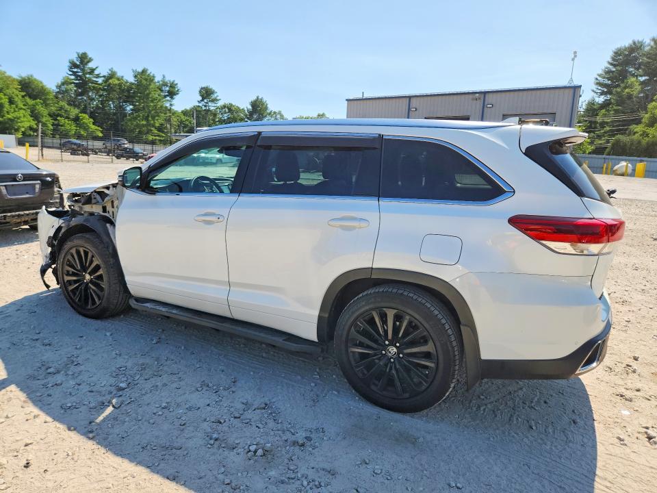 2018 Toyota Highlander VIN 5TDDZRFH0JS827567 COPART salvage auction — FRONT END, Ma - Cert Of Title-Salvage, sold $500 on 2026-07-27 (photo 2)