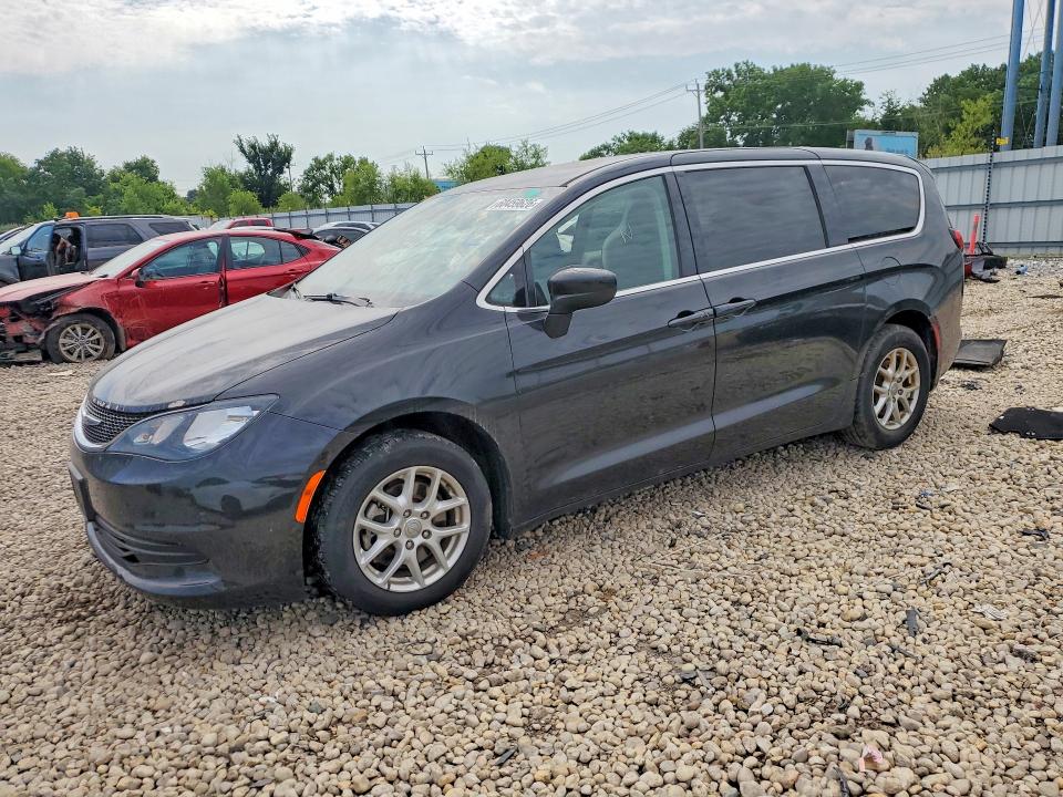 2017 Chrysler Pacifica VIN 2C4RC1DGXHR502219 COPART salvage auction — SIDE, Mt - Certificate Of Title, sold $250 on 2026-07-29 (photo 1)