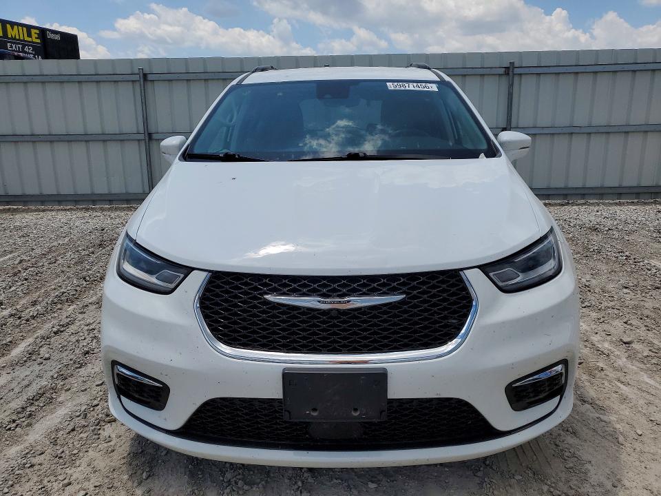 2022 Chrysler Pacifica VIN 2C4RC1BG4NR197072 COPART salvage auction — HAIL, Ks - Cert Of Title-Salvage, sold $8,100 on 2026-08-19 (photo 5)
