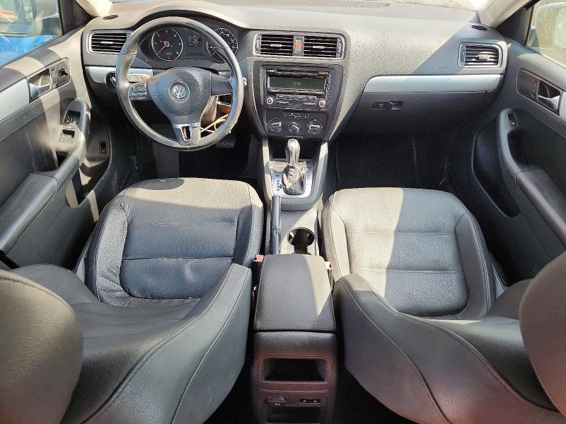 2012 Volkswagen Jetta VIN 3VWLL7AJ6CM017582 COPART salvage auction — NORMAL WEAR, TX - CERTIFICATE OF TITLE (P), sold $225 on 2026-07-30 (photo 8)