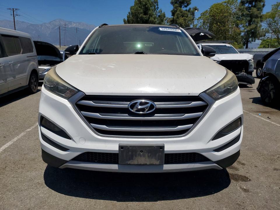 2017 Hyundai Tucson VIN KM8J33A2XHU553509 COPART salvage auction — MECHANICAL, Ca - Dis/Dlr/Exp Only Clean Title, sold $825 on 2026-07-28 (photo 5)