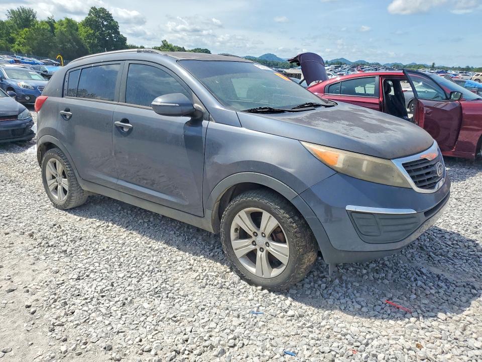 2012 Kia Sportage VIN KNDPB3A27C7225179 COPART salvage auction — MINOR DENT/SCRATCHES, TN - CERTIFICATE OF TITLE, sold $175 on 2026-07-28 (photo 4)
