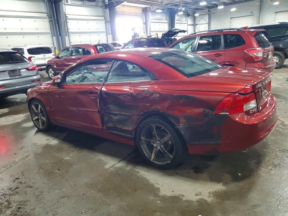 2013 Volvo VIN YV1672MC1DJ138209 COPART salvage auction — SIDE, Mn - Cert Of Title-Salvage, sold $1,350 on 2026-08-11 (photo 2)