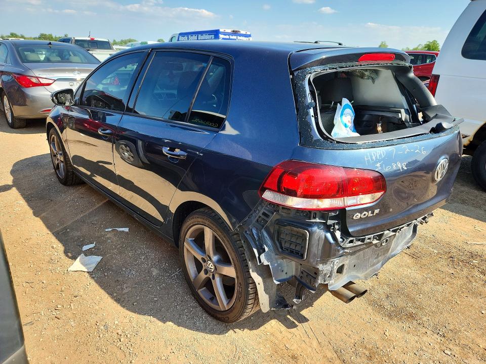 2012 Volkswagen Golf VIN WVWDA7AJ7CW257088 COPART salvage auction — REAR END, Il - Salvage Certificate, sold $400 on 2026-08-11 (photo 2)