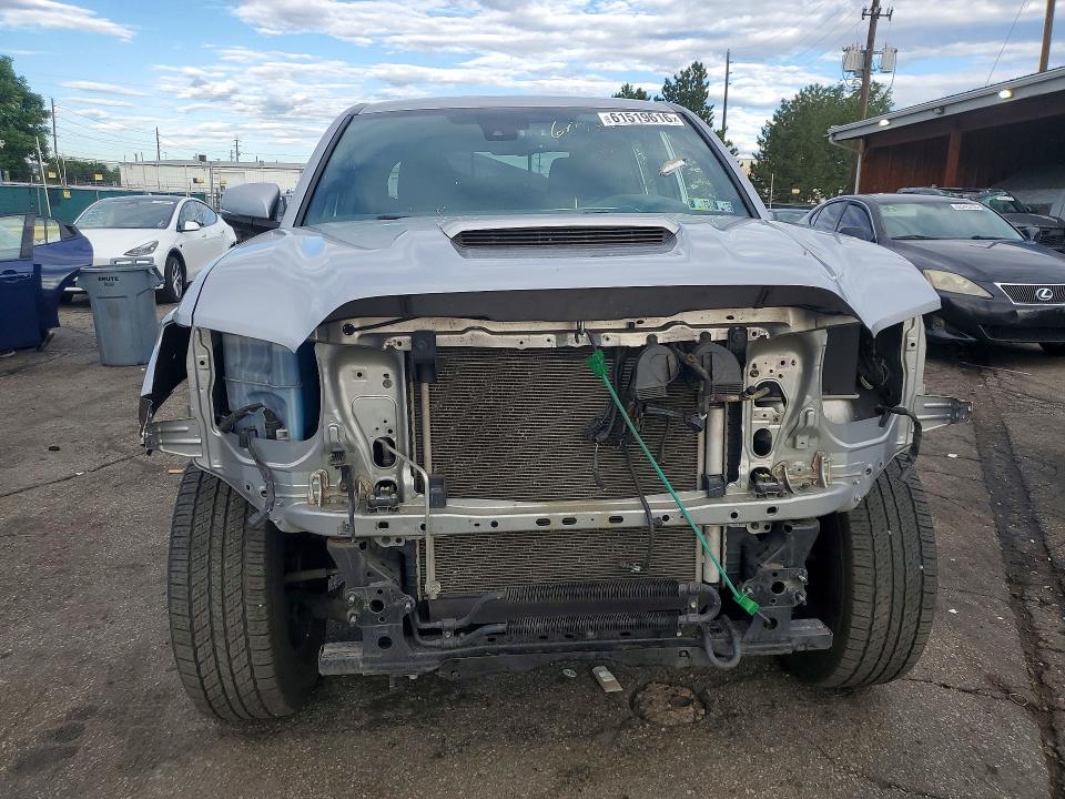 2021 Toyota Tacoma VIN 5TFCZ5AN2MX281483 COPART salvage auction — FRONT END, Pa - Certificate Of Salvage, sold $6,900 on 2026-07-30 (photo 5)