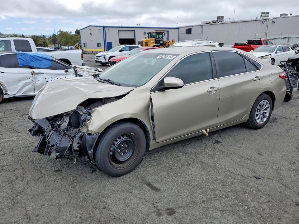 2017 Toyota Camry VIN 4T1BF1FK9HU386083 COPART salvage auction — FRONT END, Salvage Title, sold $1,000 on 2026-07-31 (photo 1)