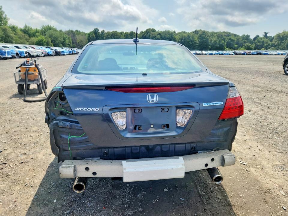 2006 Honda Accord VIN JHMCN364X6C003519 COPART salvage auction — REAR END, Ma - Cert Of Title-Reconstrctd Coll, sold $125 on 2026-07-29 (photo 6)
