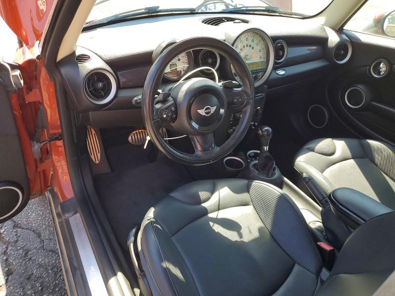 2013 Mini Hard top VIN WMWSV3C59DT389371 COPART salvage auction — MINOR DENT/SCRATCHES, Co - Dis/Dlr/Exp Only Clean Title, sold $1,250 on 2026-07-30 (photo 8)