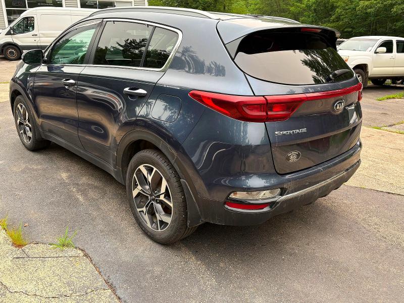 2020 Kia Sportage VIN KNDPNCAC4L7688249 COPART salvage auction — NORMAL WEAR, Me - Certificate Of Title (P), sold $3,600 on 2026-07-31 (photo 3)