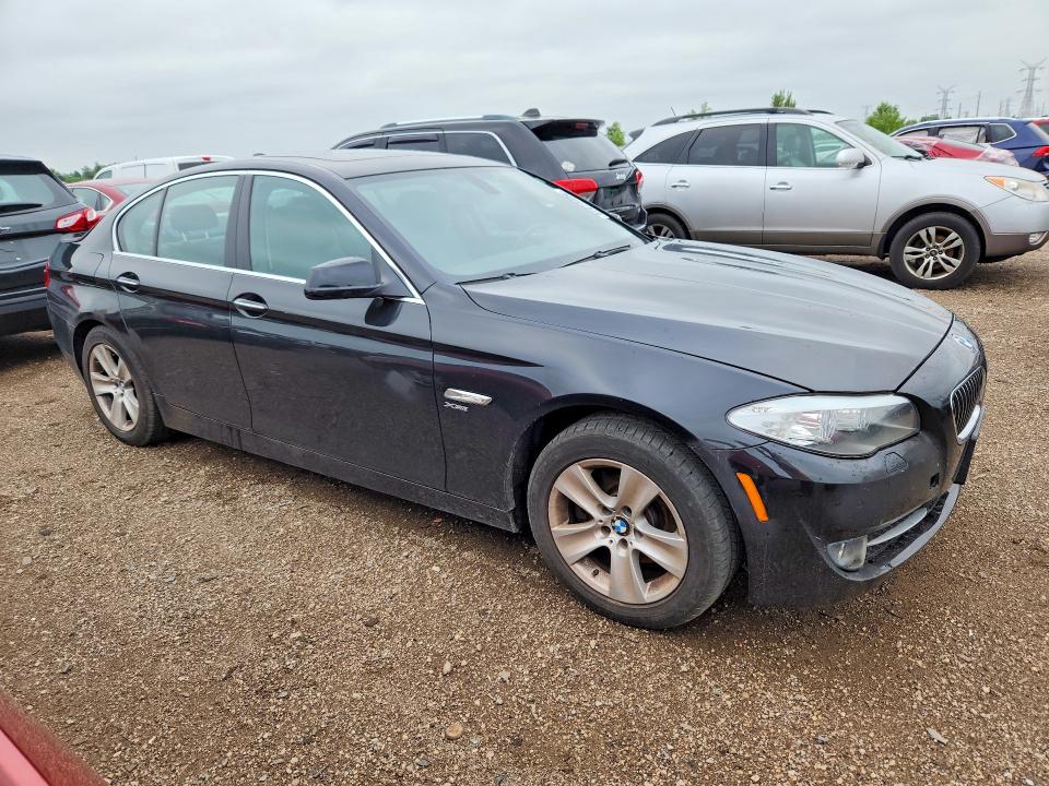 2012 BMW 5er VIN WBAXH5C53CDW04549 COPART salvage auction — NORMAL WEAR, IL - CERTIFICATE OF TITLE, sold $575 on 2026-07-30 (photo 4)