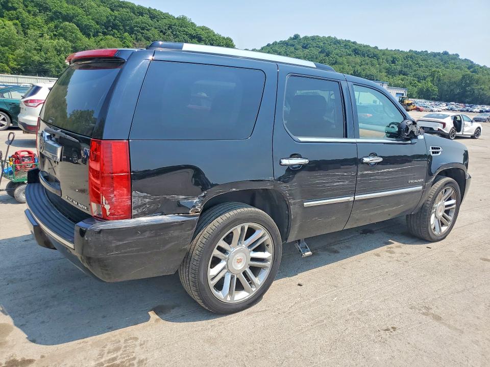 2014 Cadillac Escalade VIN 1GYS4DEF4ER182820 COPART salvage auction — SIDE, Pa - Certificate Of Salvage, sold $2,600 on 2026-07-23 (photo 3)