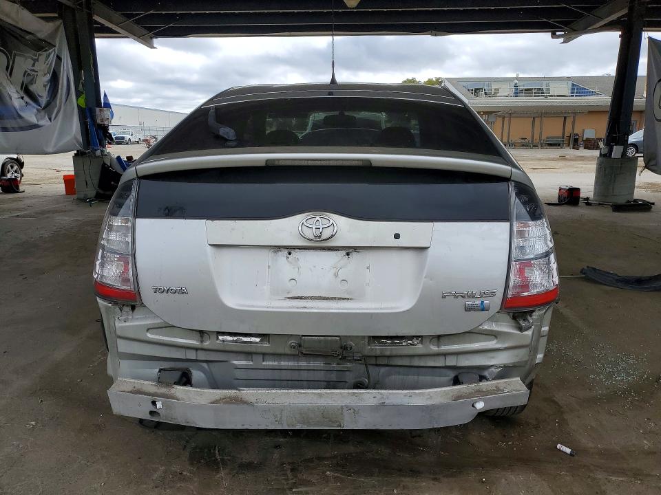 2004 Toyota Prius VIN JTDKB20UX40040867 COPART salvage auction — REAR END, CA - SALVAGE CERTIFICATE, sold $550 on 2026-07-14 (photo 6)