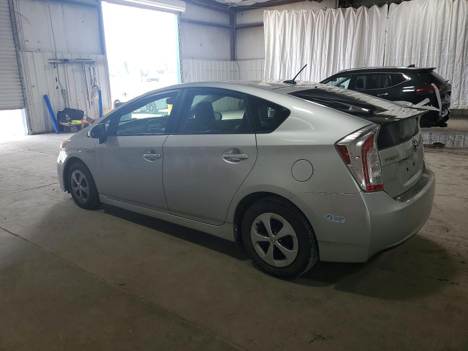 2014 Toyota Prius VIN JTDKN3DU0E1817446 COPART salvage auction — NORMAL WEAR, NY - CERTIFICATE OF TITLE, sold $2,100 on 2026-07-20 (photo 2)